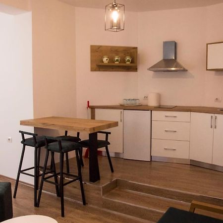 Apartament Stefani Саранда Екстер'єр фото
