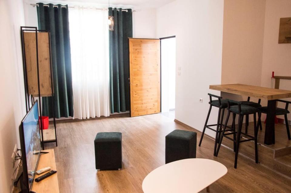 Apartament Stefani Саранда Екстер'єр фото